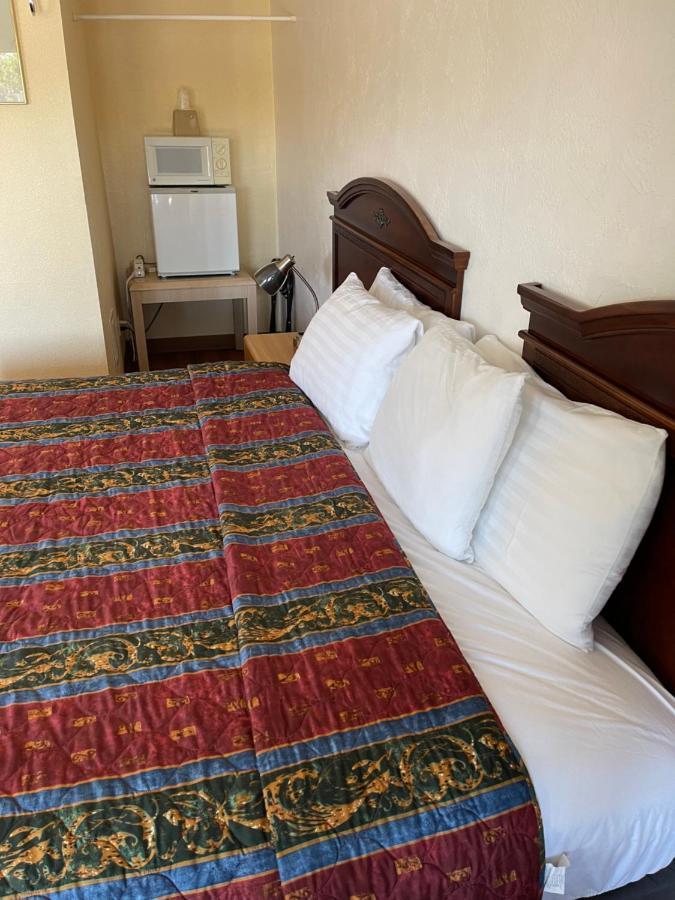 Villa West Motel Florence Zewnętrze zdjęcie